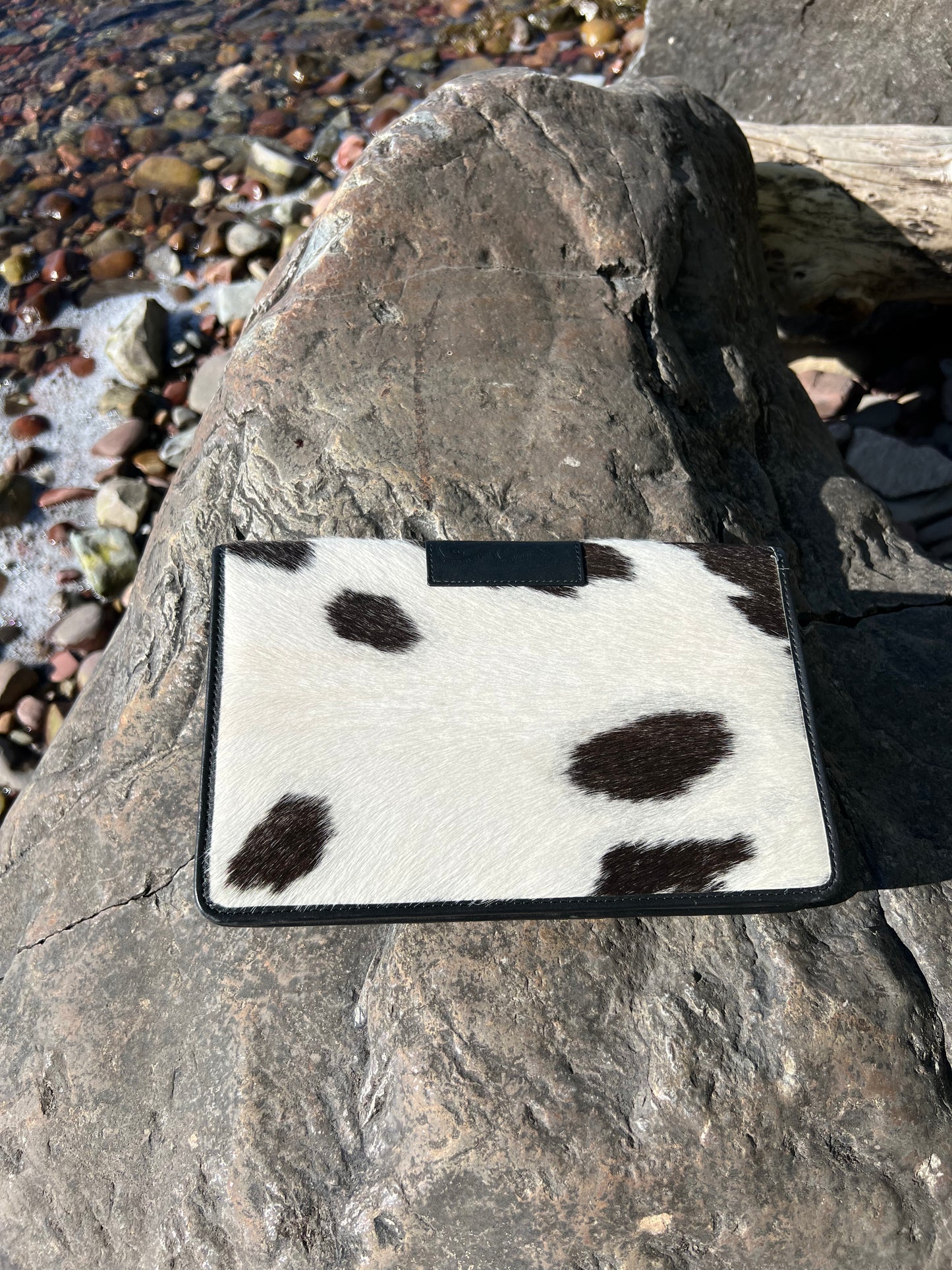 Cowhide & Embossed leather small jewelry travel case holder