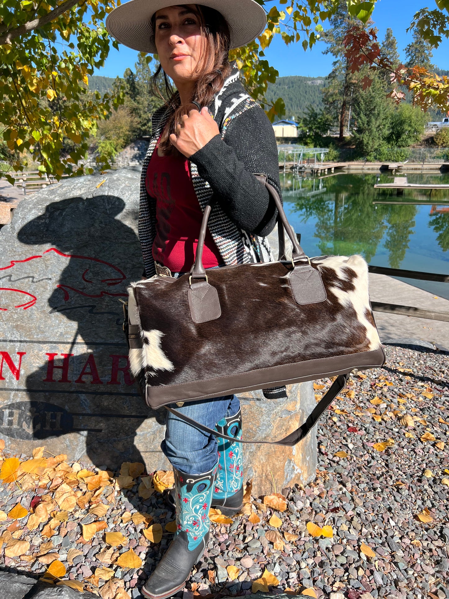 "The BearGrass" Genuine Cowhide and Leather Duffel Travel Bag Unisex